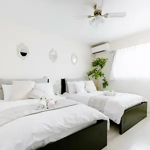 De Class Holiday home Osaka